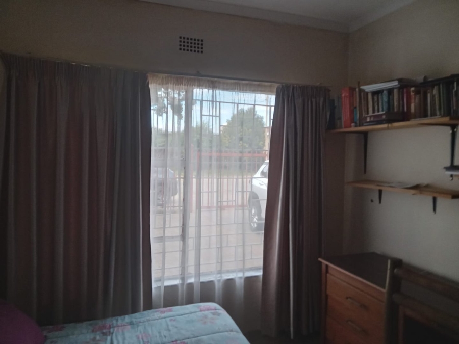 4 Bedroom Property for Sale in Selosesha Free State